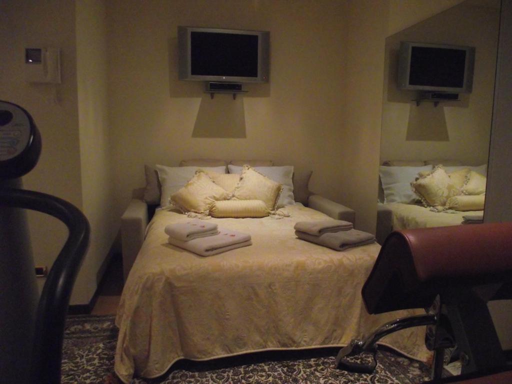 Villa Castiglioni Apartment ラーリオ エクステリア 写真