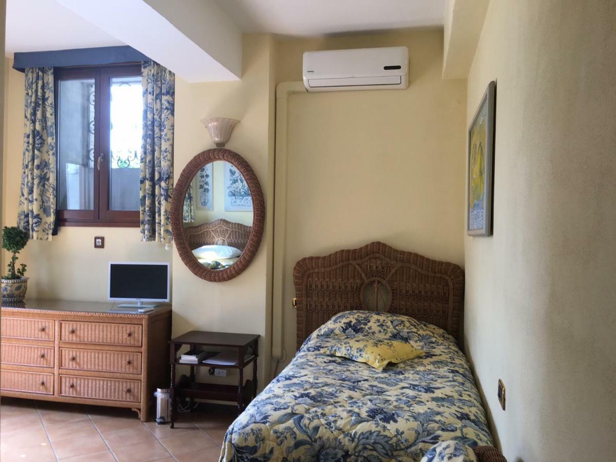 Villa Castiglioni Apartment ラーリオ エクステリア 写真